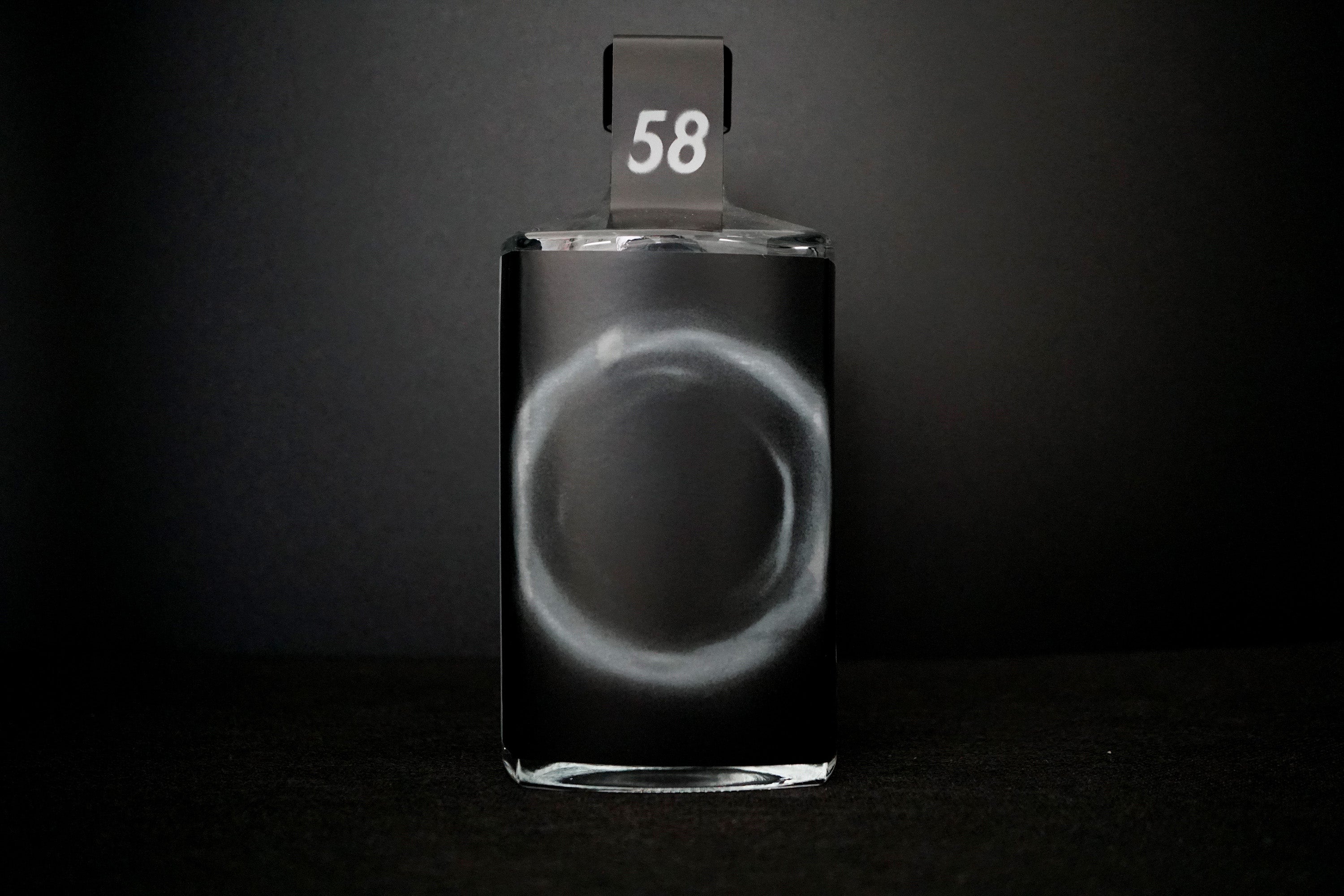 宇宙飲料基地 -UCHU DRINK BASE- | 宇宙GIN - ISS搭載の水を使った日本