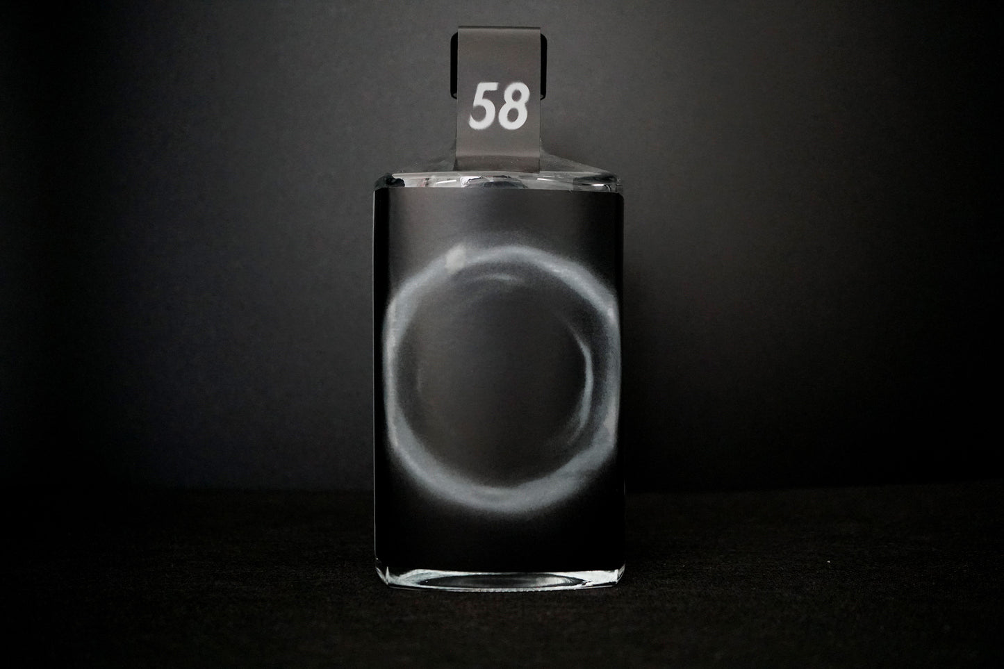 宇宙ジン ダークマター 正面