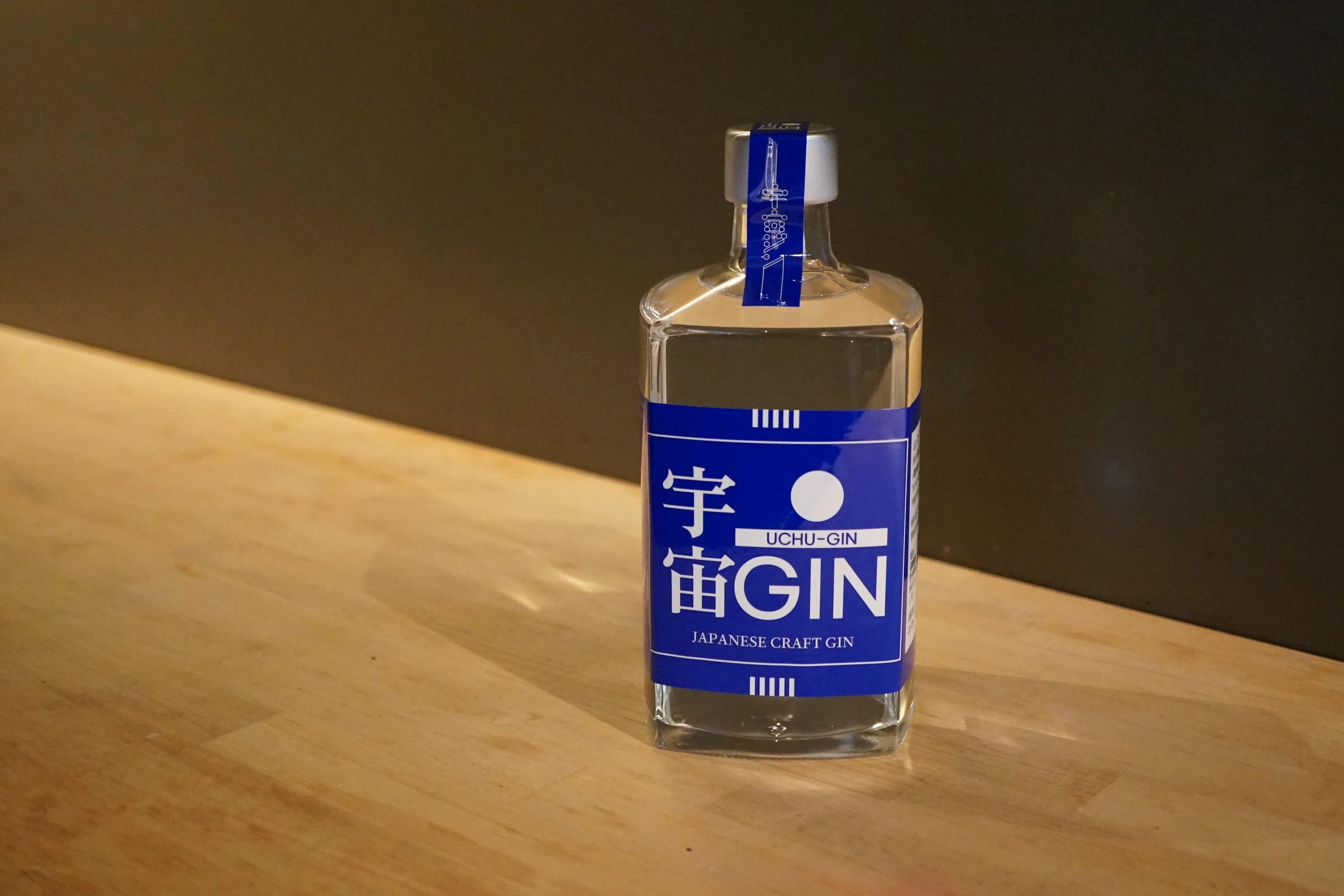 宇宙飲料基地 -UCHU DRINK BASE- | 宇宙GIN - ISS搭載の水を使っ